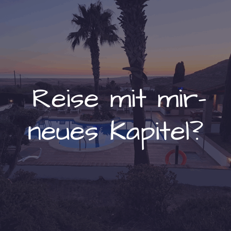 Palmen, Pool und weiter Ausblick auf die Küste – ein einladender Moment für alle, die sagen: Reise mit mir und entdecke das Leben neu.